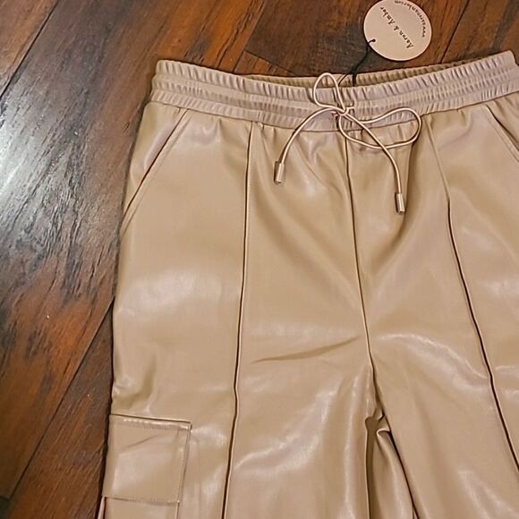 NWT Faux Leather Wide Leg Cropped Cargo Pants - Picture 3 of 9